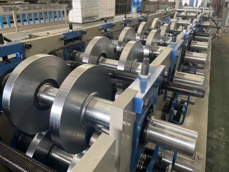 cz purlin machine