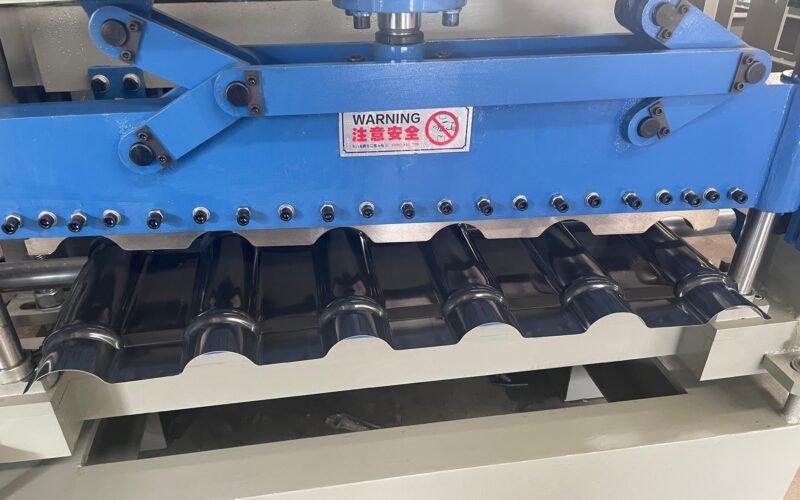 glazed tile roll forming machine