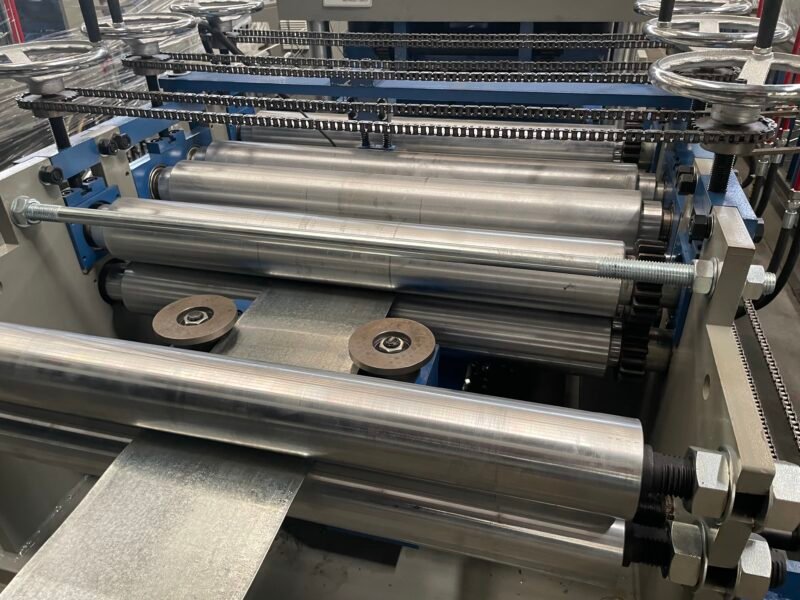 c channel roll forming machine