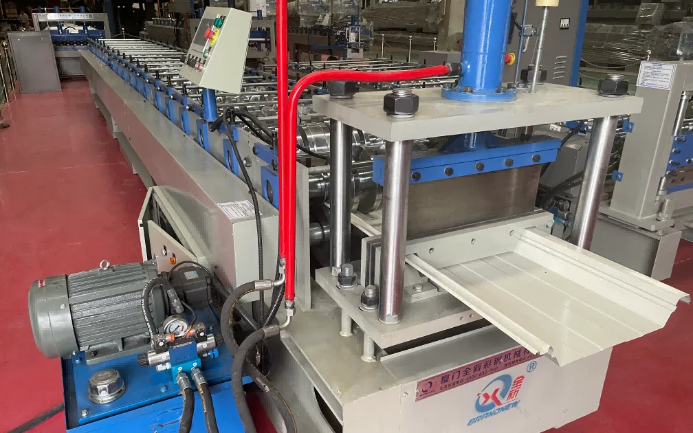 standding seam machine